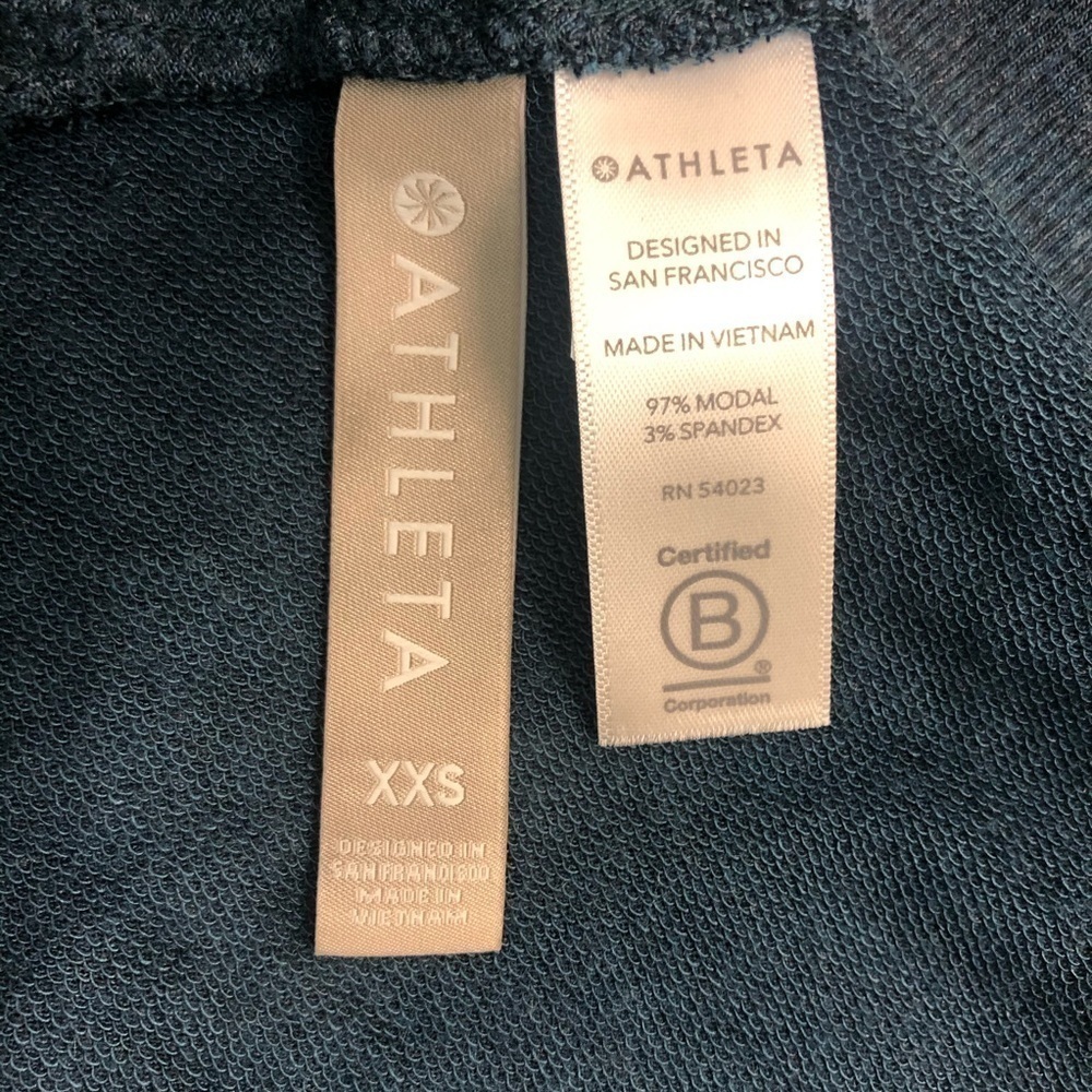 Athleta Sweater - Picture 3 of 5